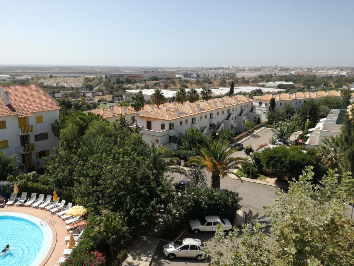 Apartamento 405 Em Urbanizacao Com Piscinas Apartment ตาวิรา ภายนอก รูปภาพ