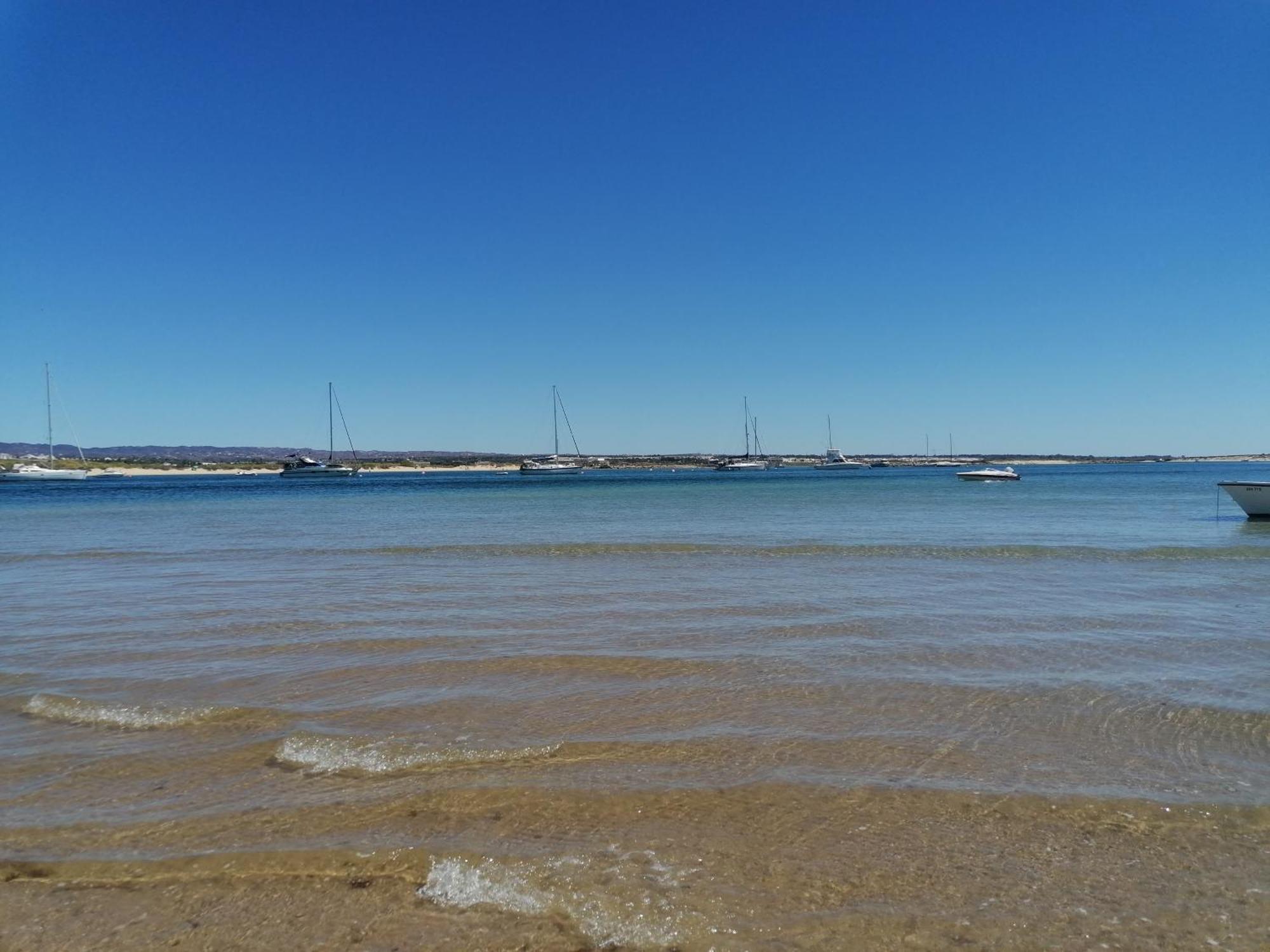 Apartamento 405 Em Urbanizacao Com Piscinas Apartment ตาวิรา ภายนอก รูปภาพ